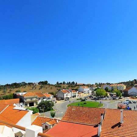Apartamentos Bau-Doce Cercal do Alentejo Bilik gambar